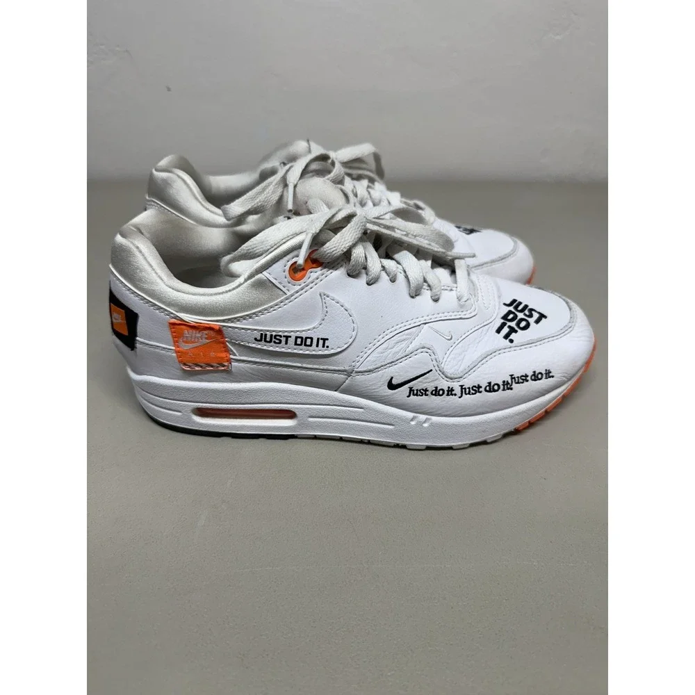 Nike Air Max 1 Just Do It Womens Sz 8.5 Mens Sz 7 White Orange 917691-100